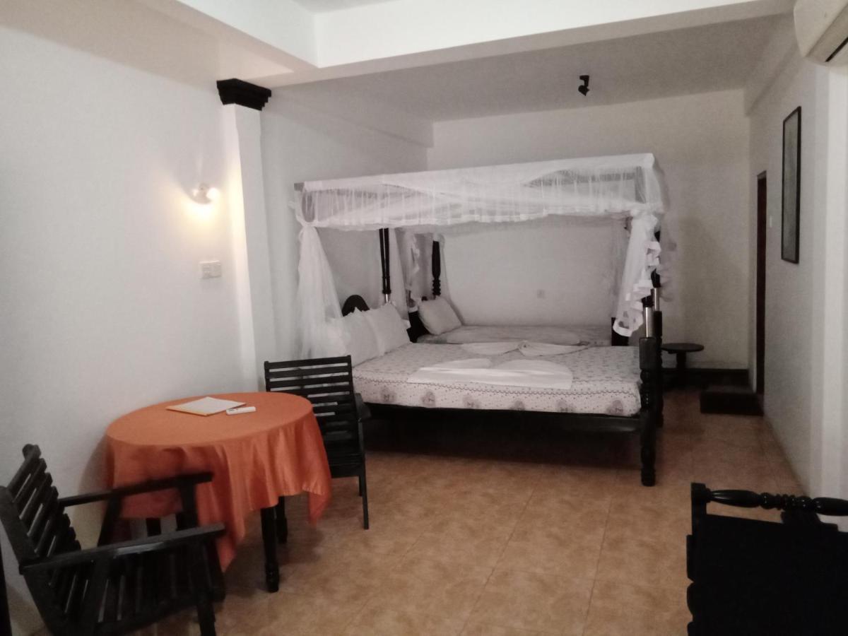 Ibisbird Beach Bungalows, Sport, Spa And Restaurant Тангале Екстериор снимка