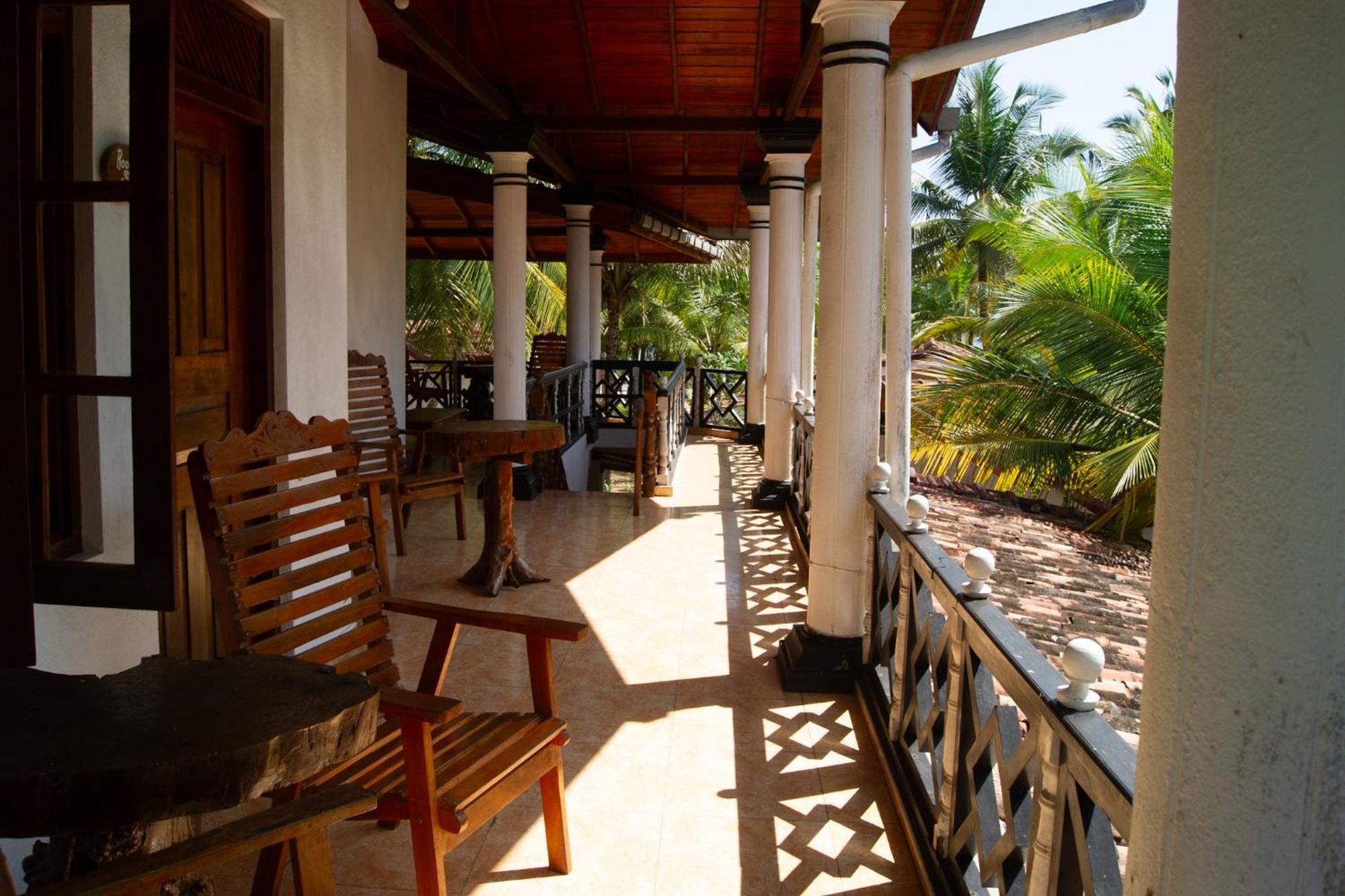 Ibisbird Beach Bungalows, Sport, Spa And Restaurant Тангале Екстериор снимка