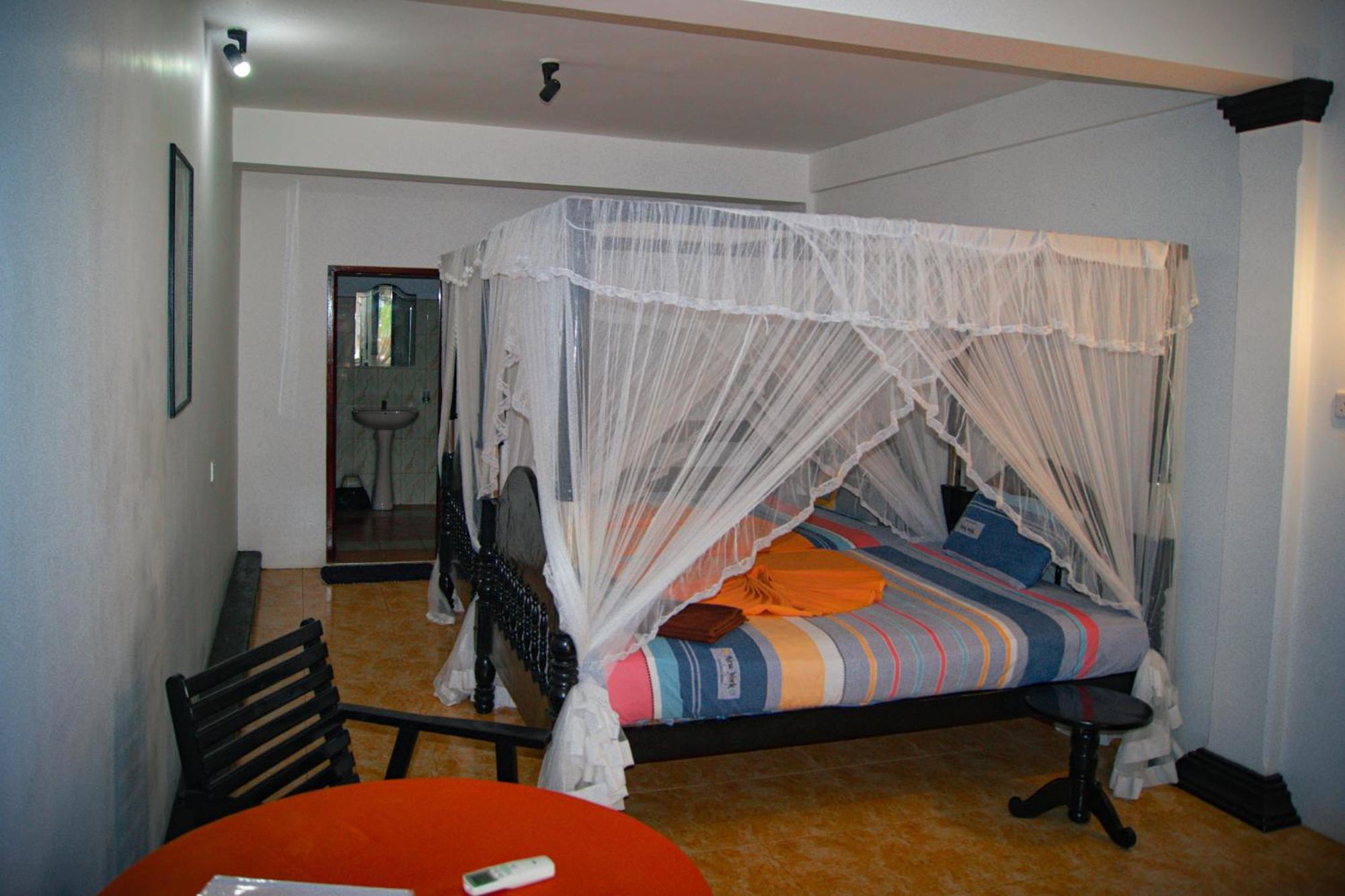 Ibisbird Beach Bungalows, Sport, Spa And Restaurant Тангале Екстериор снимка