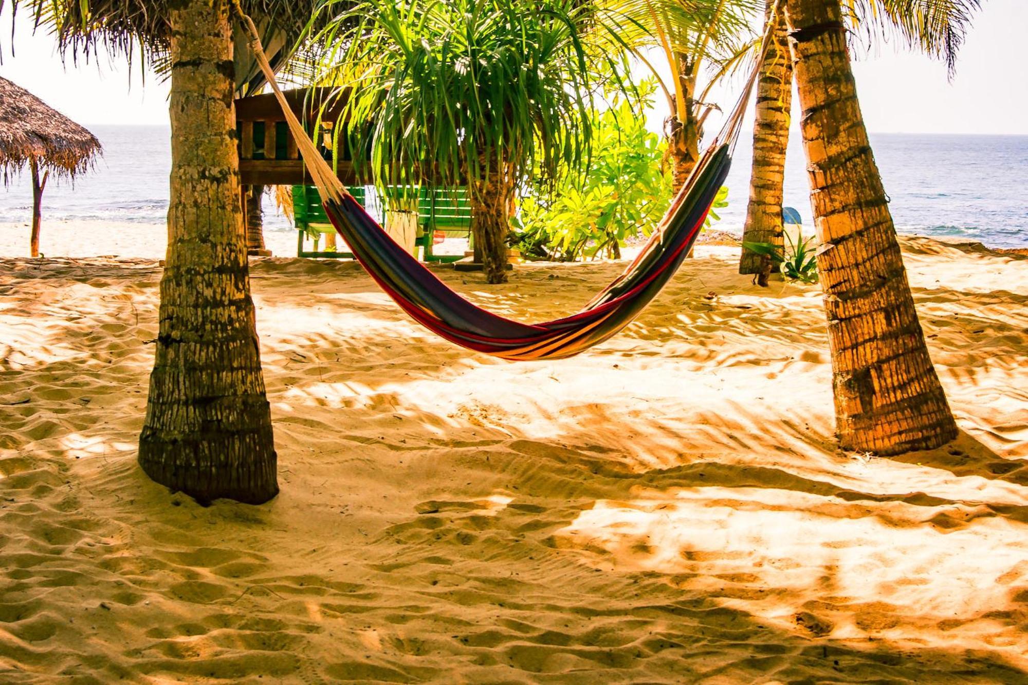 Ibisbird Beach Bungalows, Sport, Spa And Restaurant Тангале Екстериор снимка